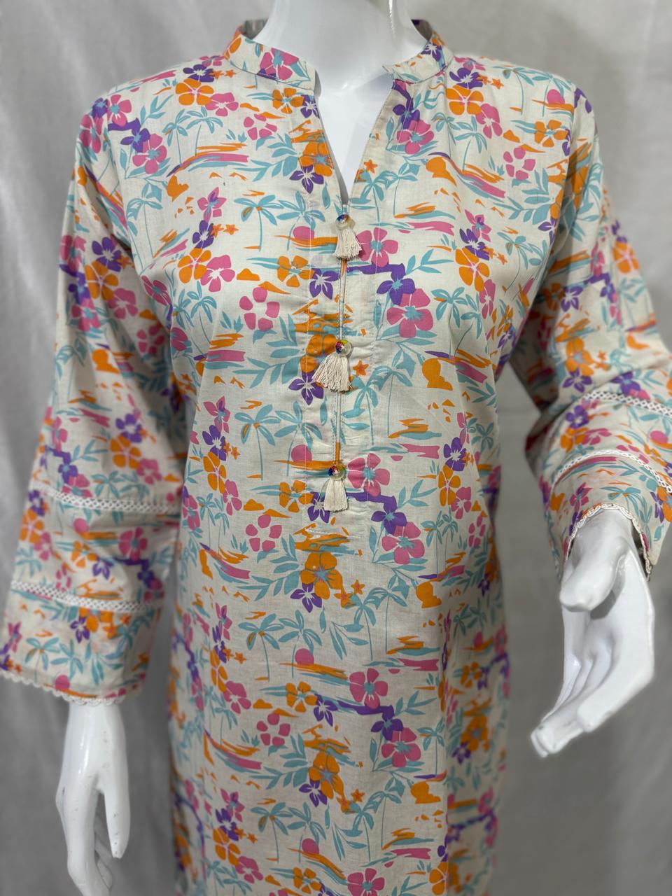 Soft florals, timeless charm - Image 3